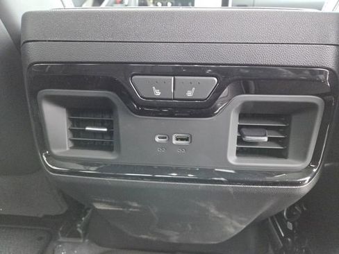 New 2026 GMC Sierra 1500 AT4X image 18