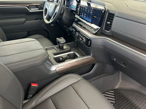 New 2026 Chevrolet Silverado 1500 RST w/ RST All Star Premium Package AWD/4WD image 17