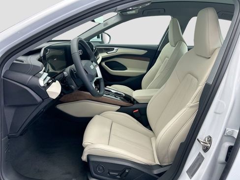 New 2026 Audi A6 Premium Plus image 18