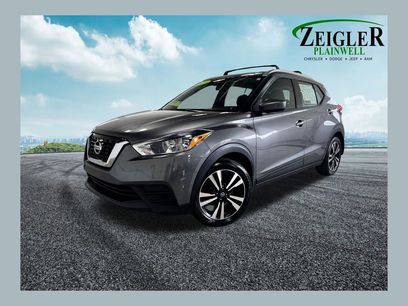 Used 2019 Nissan Kicks SV w/ Exterior Package