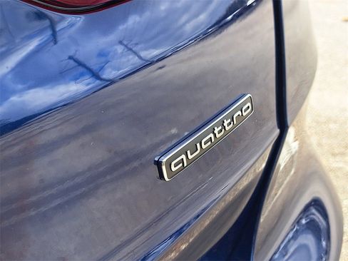 New 2025 Audi Q3 2.0T Premium image 6