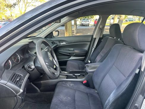 Used 2011 Honda Accord LX image 11