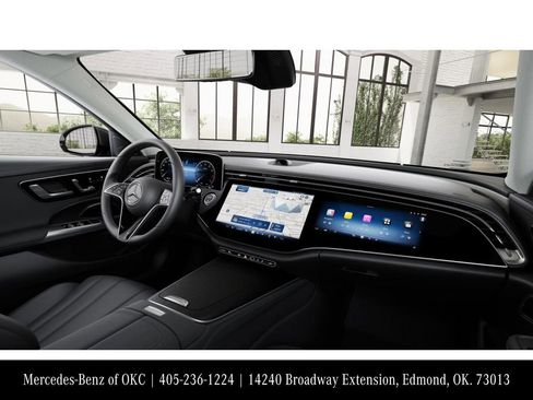 Used 2025 Mercedes-Benz E 350 Sedan image 6