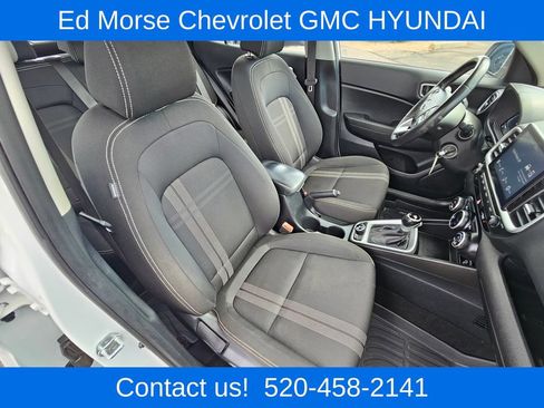 Used 2023 Hyundai Venue SEL w/ Cargo Package FWD image 13
