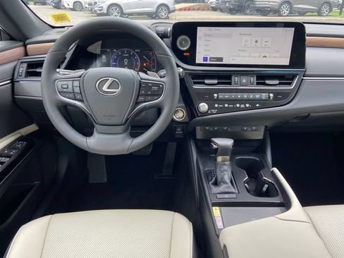 Certified 2023 Lexus ES 350 w/ Premium Package FWD image 14