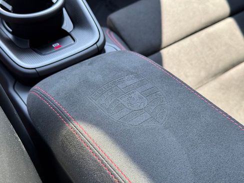 Used 2024 Porsche 911 Carrera GTS image 59