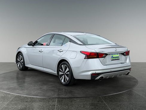 Used 2019 Nissan Altima 2.5 SL FWD image 7