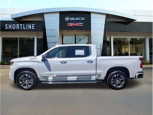 Used 2023 Chevrolet Silverado 1500 High Country AWD/4WD image 6