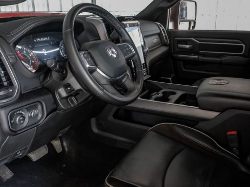 Used 2024 RAM 2500 Laramie w/ Night Edition AWD/4WD image 14