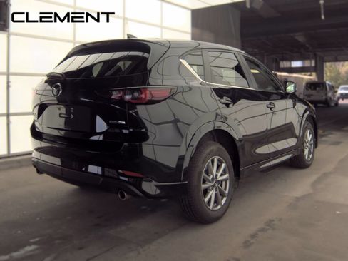 Used 2024 MAZDA CX-5 AWD 2.5 S w/ Select Package image 6