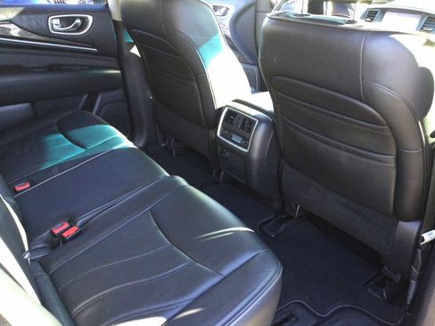 Used 2015 INFINITI QX60 AWD w/ Premium Plus Package image 11