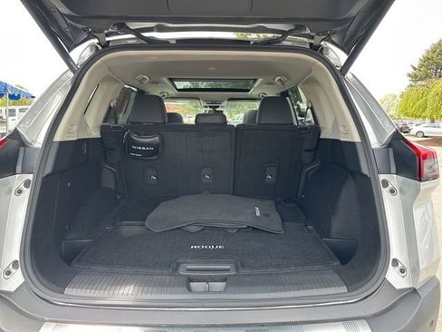 Certified 2023 Nissan Rogue SL w/ SL Premium Package AWD/4WD image 20