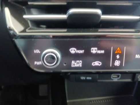 Used 2024 Kia Niro EX image 23