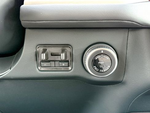 New 2025 Lincoln Navigator L Reserve image 49