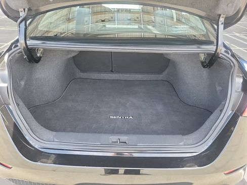 Used 2023 Nissan Sentra SV FWD image 28