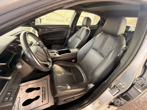 Used 2020 Honda Civic Sport Touring image 16