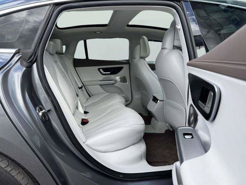 Used 2023 Mercedes-Benz EQE 350+ 4MATIC Sedan w/ Exclusive Trim Package image 43