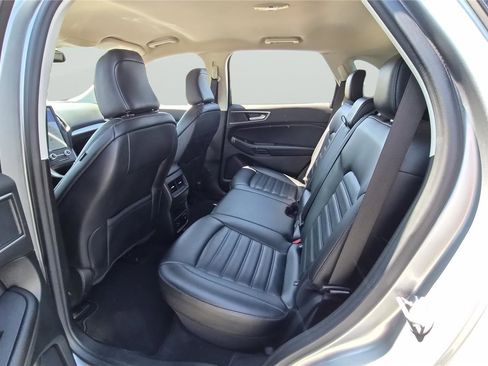 Used 2022 Ford Edge SEL w/ Convenience Package AWD/4WD image 18