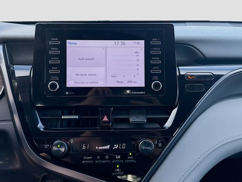 Used 2023 Toyota Camry LE image 10