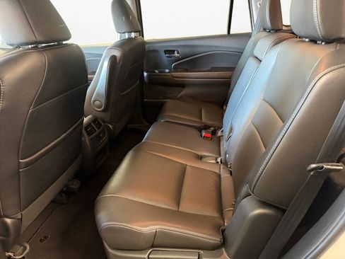 Used 2017 Honda Pilot EX-L image 16
