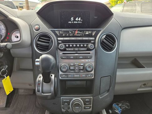 Used 2014 Honda Pilot Touring image 18