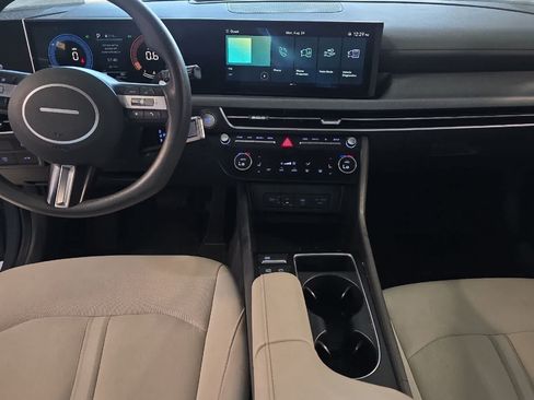 Used 2024 Hyundai Sonata SEL FWD image 4