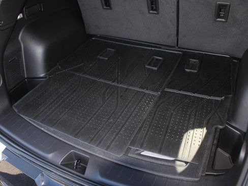 Used 2024 Chevrolet Blazer RS w/ Driver Confidence II Package image 8