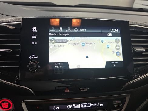 Used 2023 Honda Passport TrailSport image 28