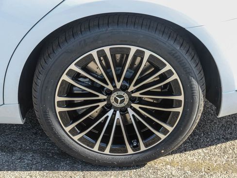 New 2026 Mercedes-Benz S 580e 4MATIC Sedan image 11