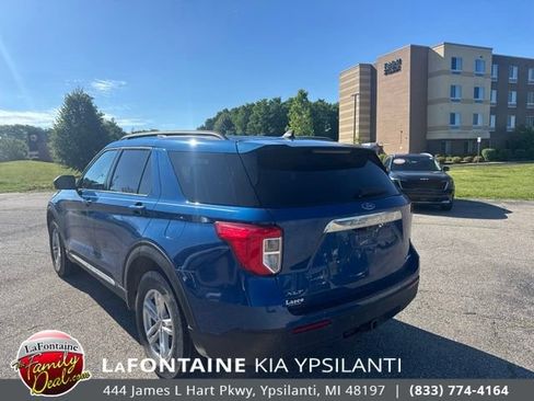 Used 2022 Ford Explorer XLT w/ Class IV Trailer Tow Package AWD/4WD image 3
