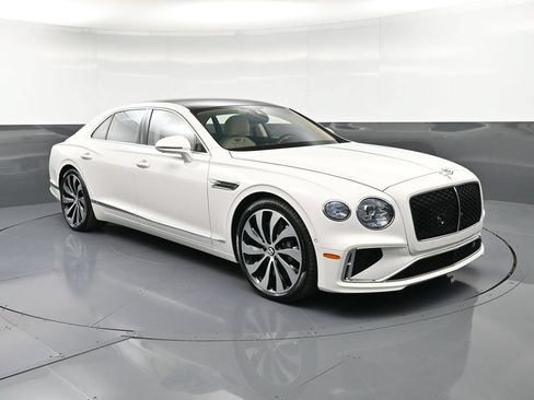 New 2026 Bentley Flying Spur Plug-In Hybrid AWD/4WD image 10