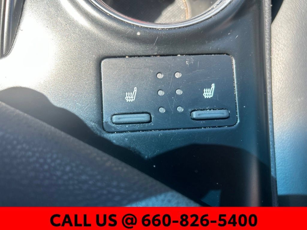 Used 2018 Toyota Camry XLE w/ Audio Package FWD image 19