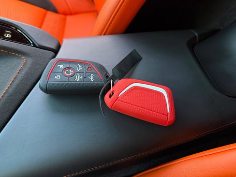 Used 2025 Chevrolet Corvette Z06 RWD image 5