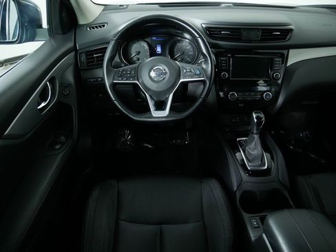 Used 2020 Nissan Rogue Sport SL image 20