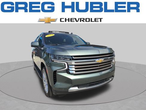 Used 2023 Chevrolet Suburban High Country AWD/4WD image 1