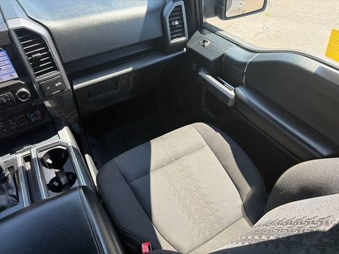 Used 2019 Ford F150 XLT w/ Equipment Group 302A Luxury AWD/4WD image 19
