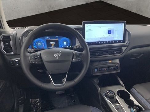 New 2025 Ford Bronco Sport Outer Banks w/ Outer Banks Tech Package+ image 9