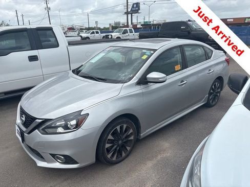 Used 2018 Nissan Sentra SR Turbo w/ Premium Package (P03) FWD image 3