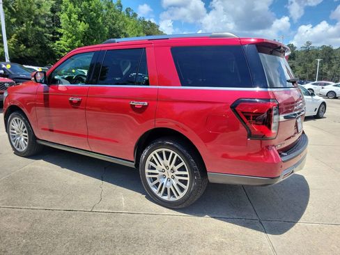Used 2022 Ford Expedition Limited RWD image 3
