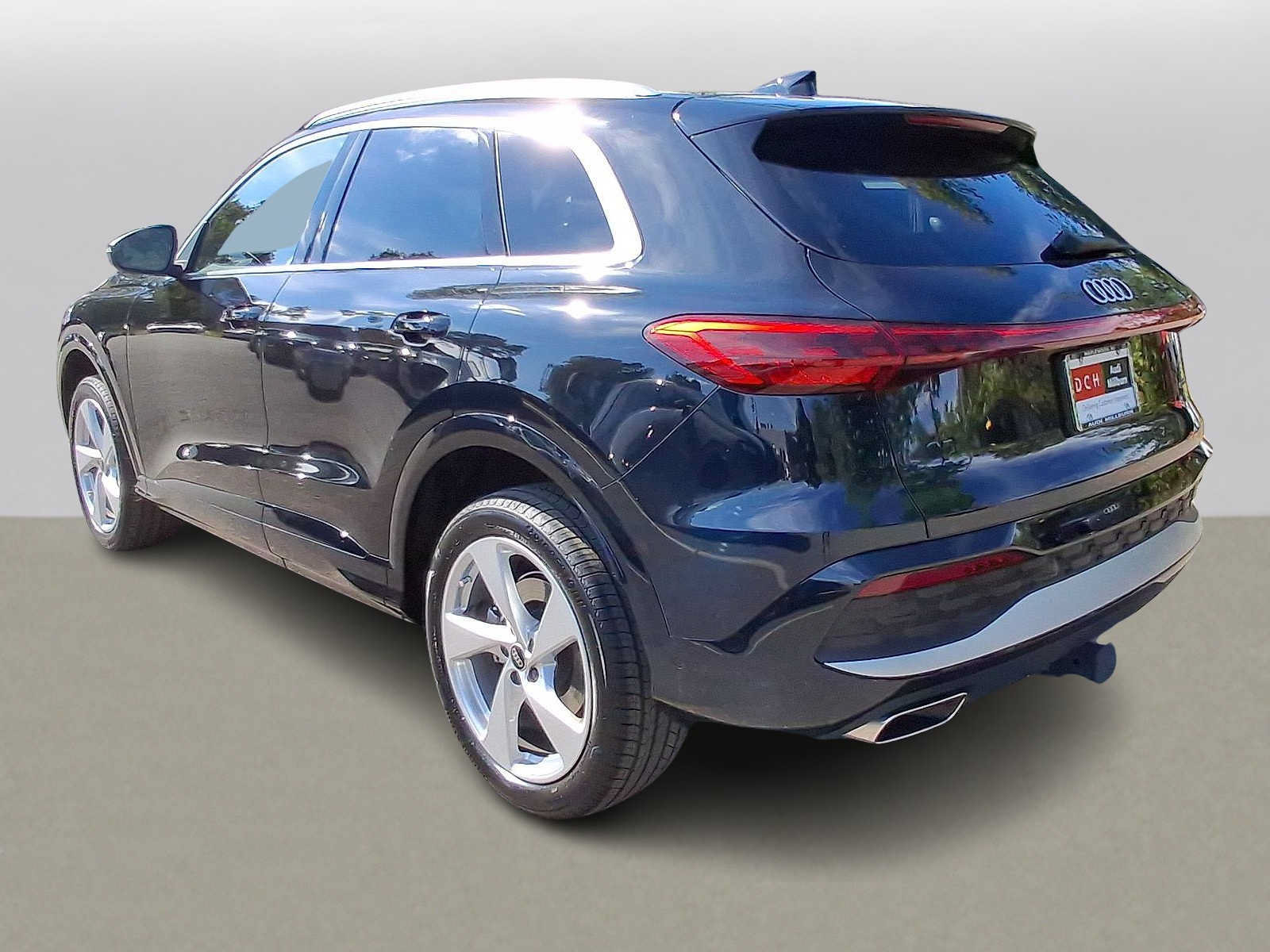 Used 2025 Audi Q5 Premium Plus AWD/4WD image 28