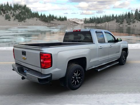 Used 2015 Chevrolet Silverado 1500 LT image 3