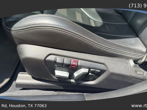 Used 2018 BMW M3 RWD image 34
