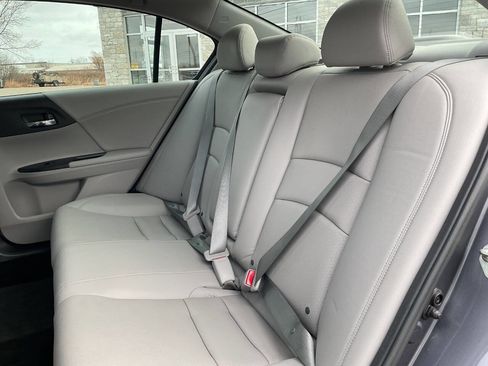 Used 2015 Honda Accord EX-L image 29