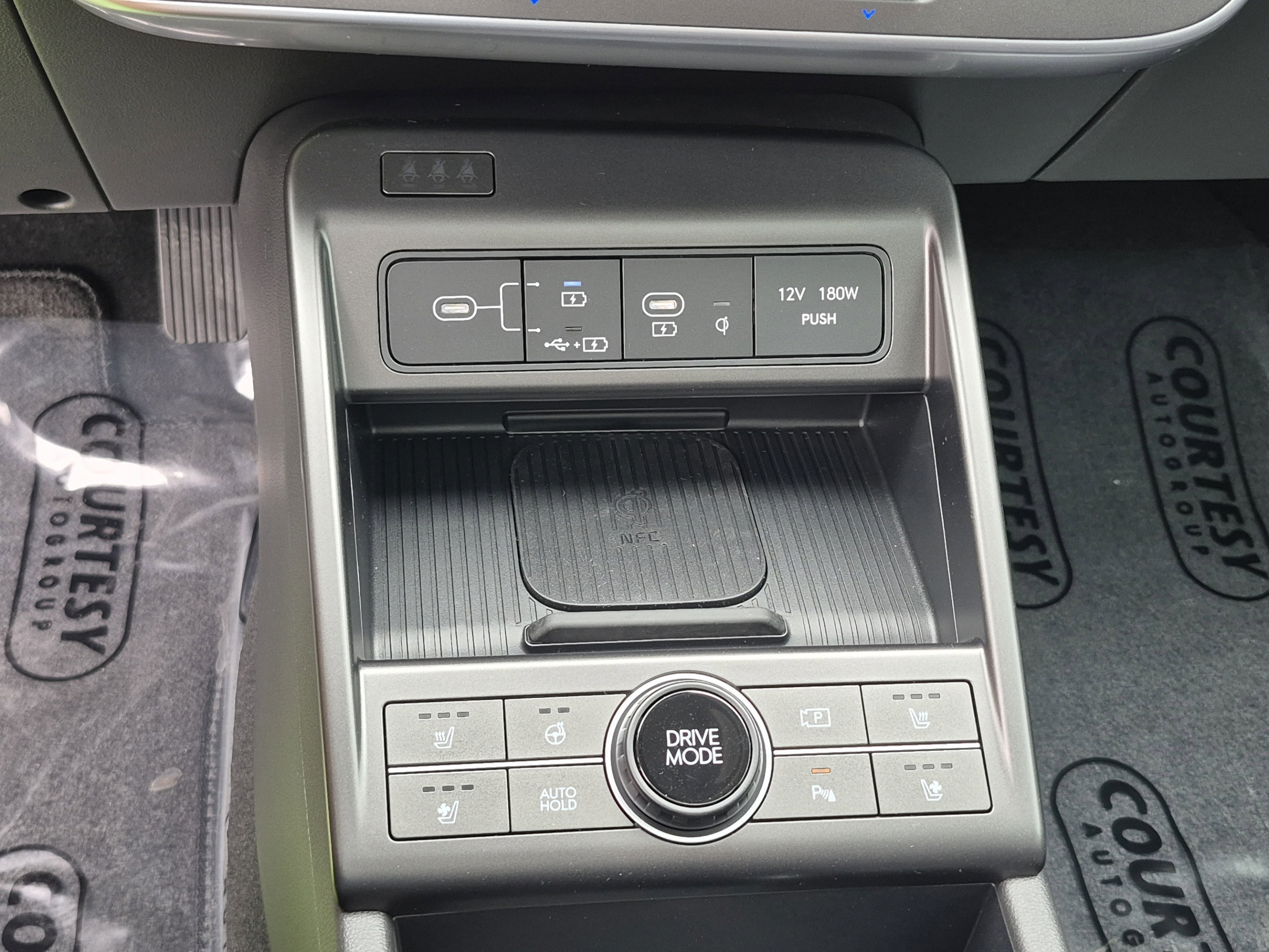 New 2026 Hyundai Kona Limited FWD image 27