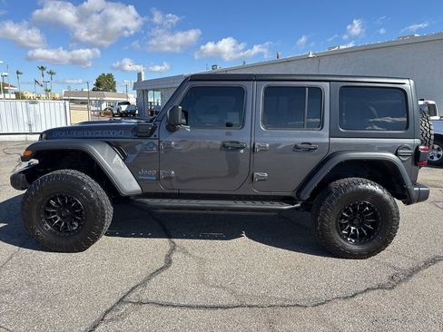 Used 2022 Jeep Wrangler Unlimited Rubicon 4xe image 4
