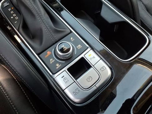 Used 2023 Kia Telluride SX Prestige AWD/4WD image 29