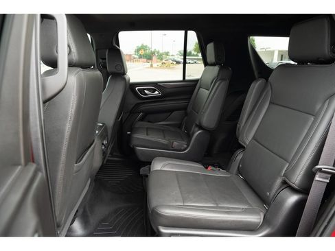 Used 2021 Chevrolet Tahoe Z71 AWD/4WD image 13