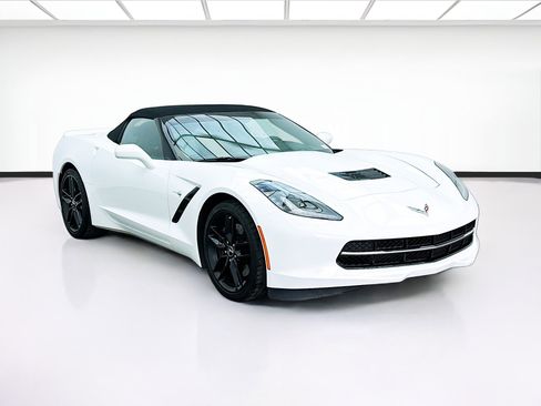 Used 2014 Chevrolet Corvette Stingray Convertible w/ 2LT Preferred Equipment Group image 3