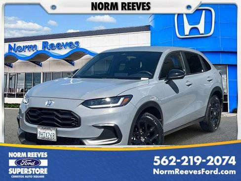 Used 2024 Honda HR-V Sport image 1