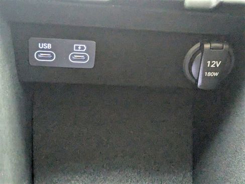 New 2026 Genesis GV70 2.5T Select AWD/4WD image 30